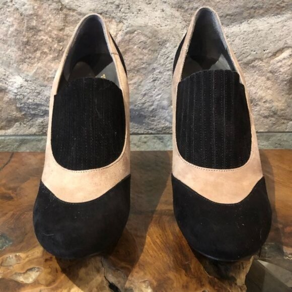 Donald J Pliner Lasse 0202 Black Taupe Suede Designer Heel Pump Booties Size 10 - Picture 2 of 8